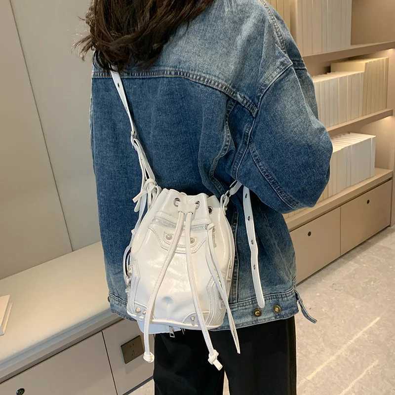 2025 Hardware Punk Crossbody Bag for Women Studded Drawstring Bucket Bag Edgy Shoulder Purse with Mirror Wallet 2 Pcs SetT251213