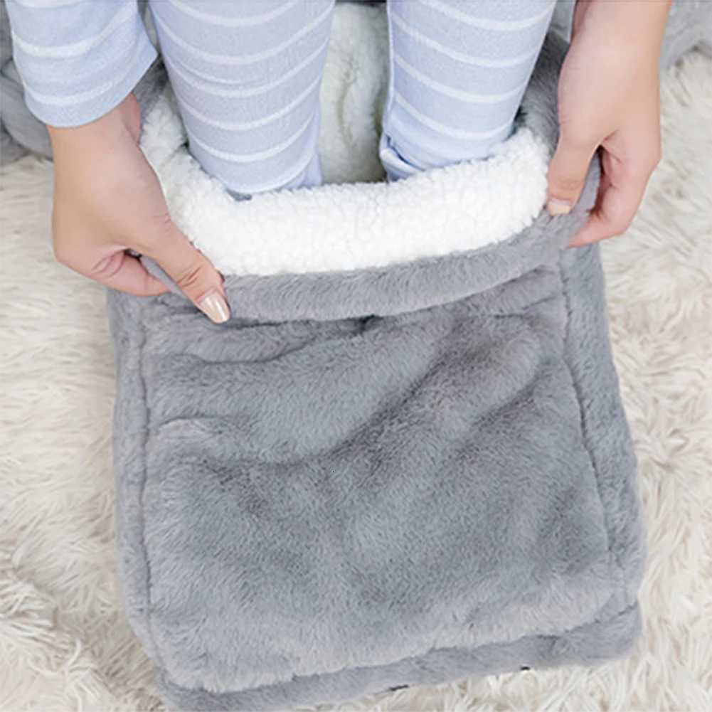 Electric Foot Warmer USB Charging Foot Heating Pad Comfort Fleece Suede Cushion Foot Heater Couple Slippers for Bedroom Sleeping Y251212