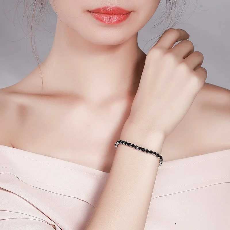 4mm 18cm Brass Gold Color Full Round Black CZ Tennis Bangles For Women Girls Jewelry es Pulseras Bracciali M251213