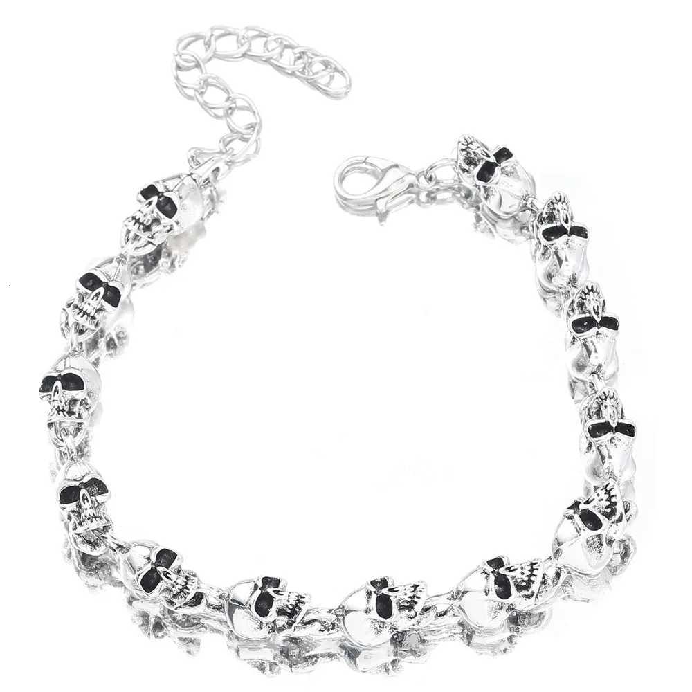 Punk Style Retro Skull Beaded for Men Creative Personality Hip Hop Rock Women Bangle Hallowmas Jewelry Accessory Gift M251213