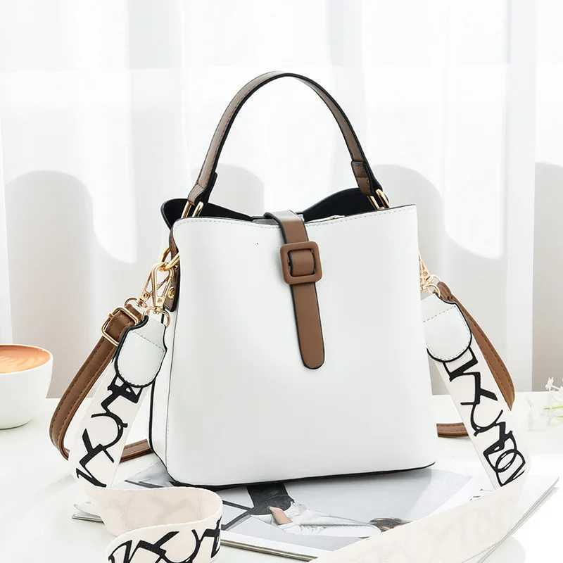 Womens Bags 2024 New Wide Shoulder Strap Womens Bucket Bag Korean Version Handbag Womens Single Shoulder Bag Crossbody BagT251213