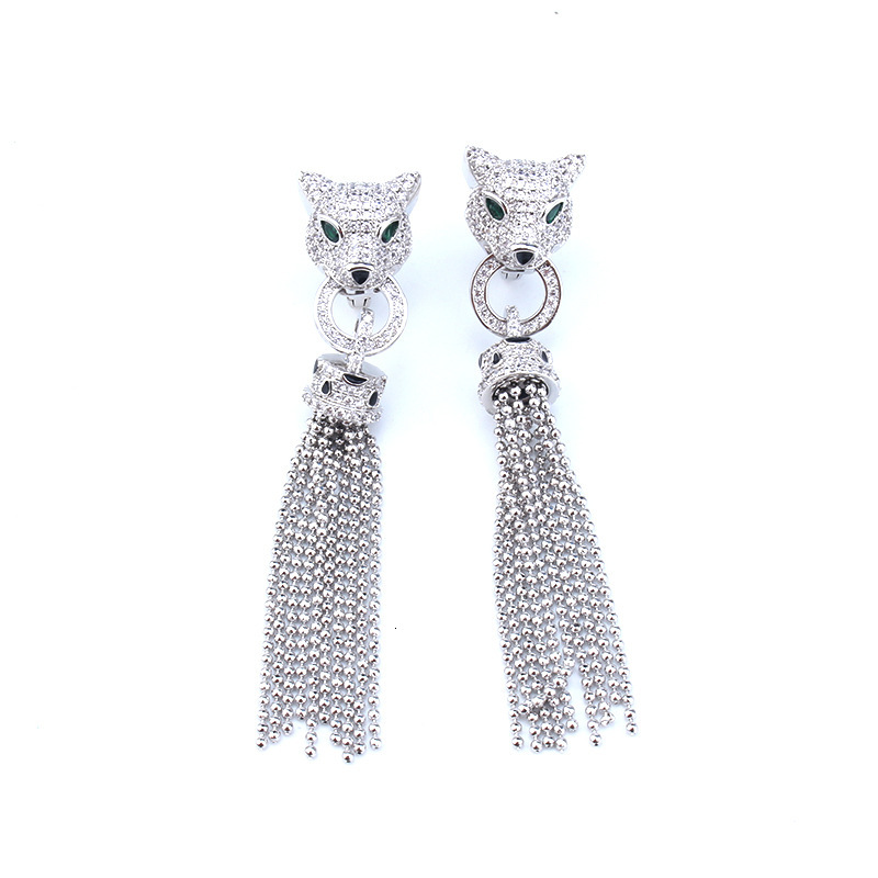 European and American Style Elegant Luxury Gold Leopard Tassel Earrings Fashionable and Graceful Leopard Head Necklace Women's Jewelry Set