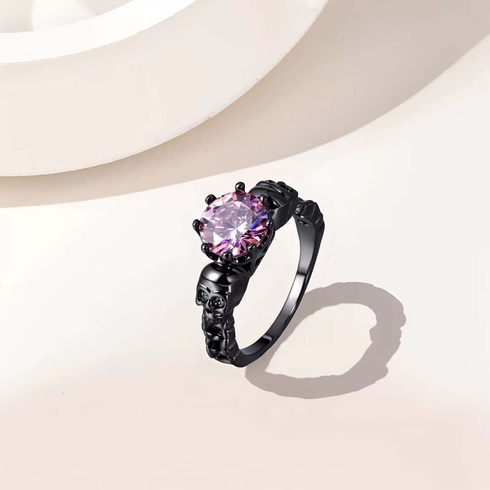 Skull Ring female zircon hand jewelry fashion personalized punk jewelry 230505