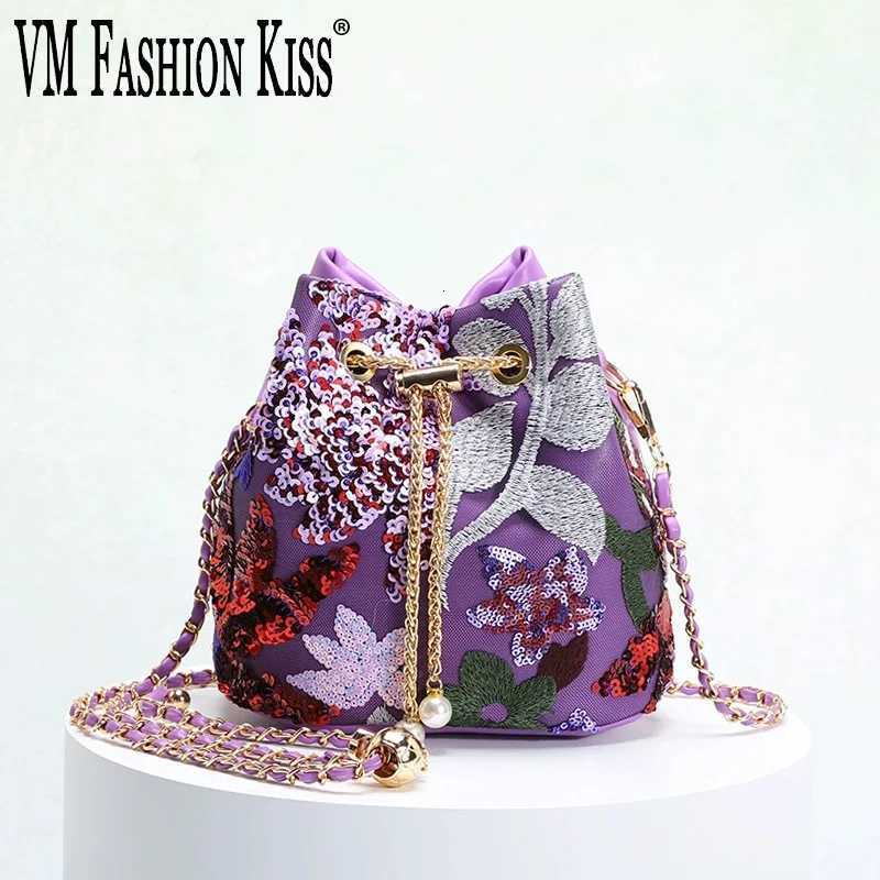 Ladies Crossbody Bag Floral Embroidered Sequined Patchwork Contrast-Colour Trendy Elegant Womens Drawstring Chain Bucket BagT251213