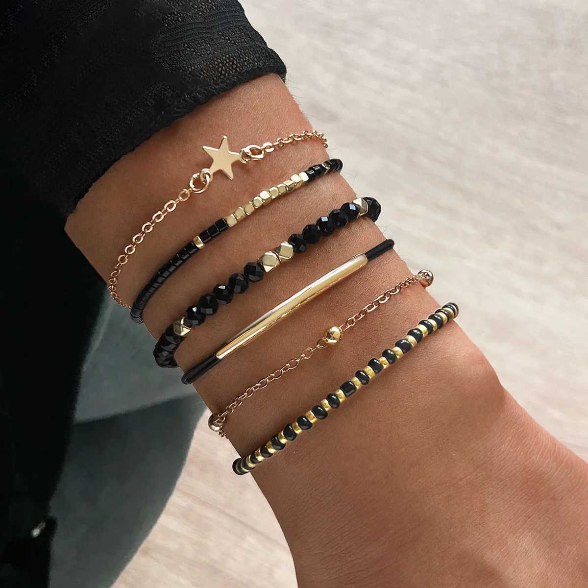 6Pcs Black Beads Chain Set For Women Gold Color Star Charm Elastic Bangle Female Fashion Jewelry Gift M251213