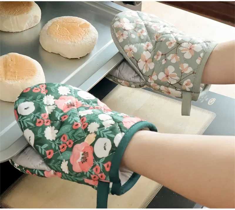 Baking Insation Hand Clip Iron-proof Japanese Style Bbq Oven Pot Holder Household Scald-proof Gloves Kitchen Accessories H251212