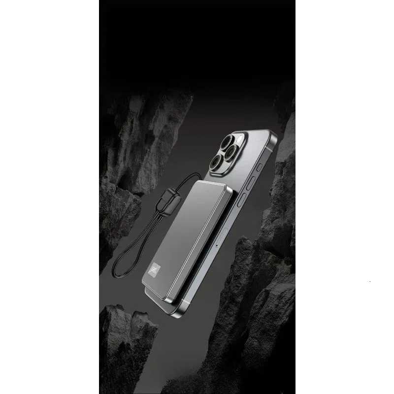 tra-thin Magnetic Charging Treasure Wireless External Battery Mobile Power H251213