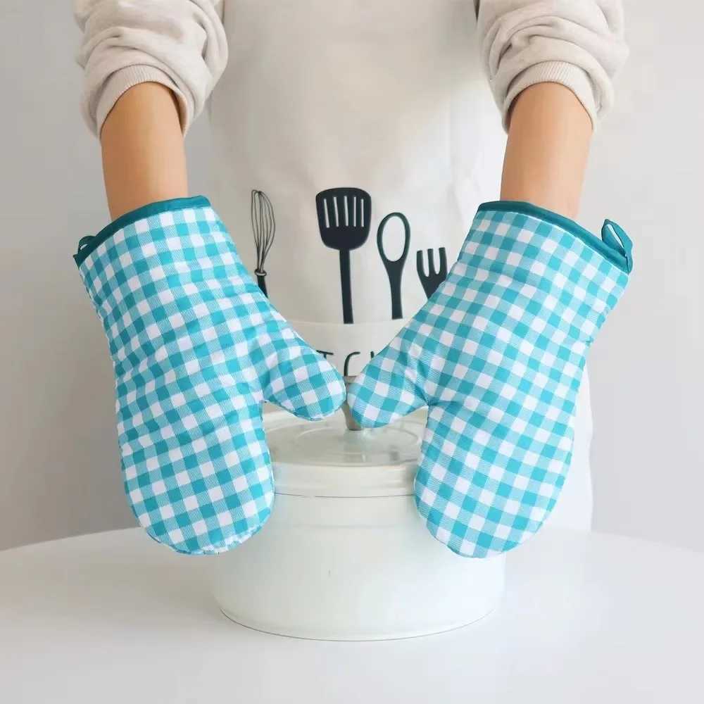 2024 New Style Anti Scalding High Temperature Resistance 100linen Kitchen Oven Mitts Microwave Oven Gloves for Adt H251212