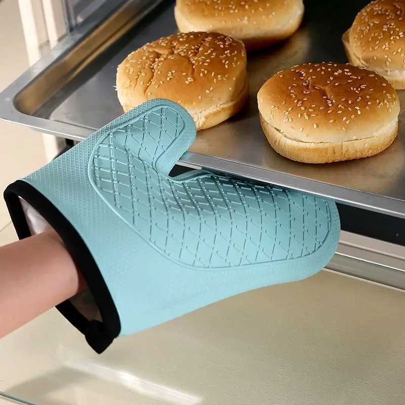 2pcs heat insation gloves anti-scalding microwave oven gloves High temperature resistant kitchen oven gloves H251212