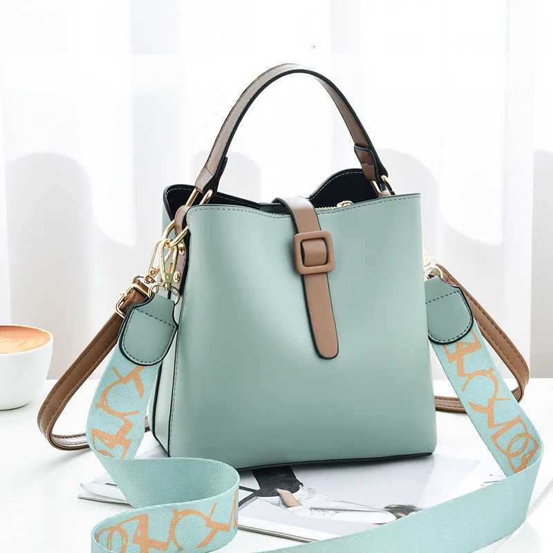 Womens Bags 2024 New Wide Shoulder Strap Womens Bucket Bag Korean Version Handbag Womens Single Shoulder Bag Crossbody BagT251213