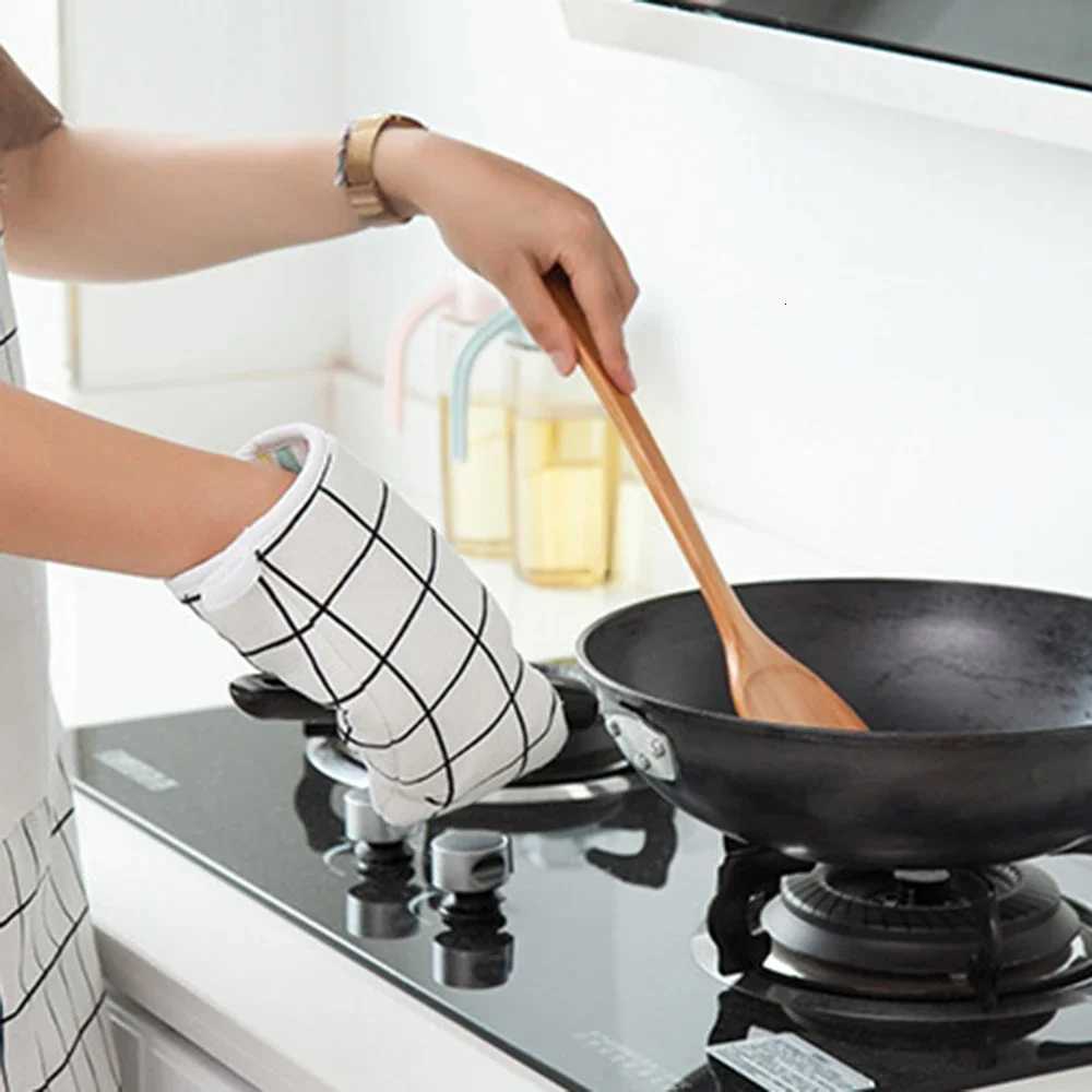 1pcs Kitchen Baking Gloves Microwave Oven High Temperature Resistant And Insated Oven Heat-Resistant H251212