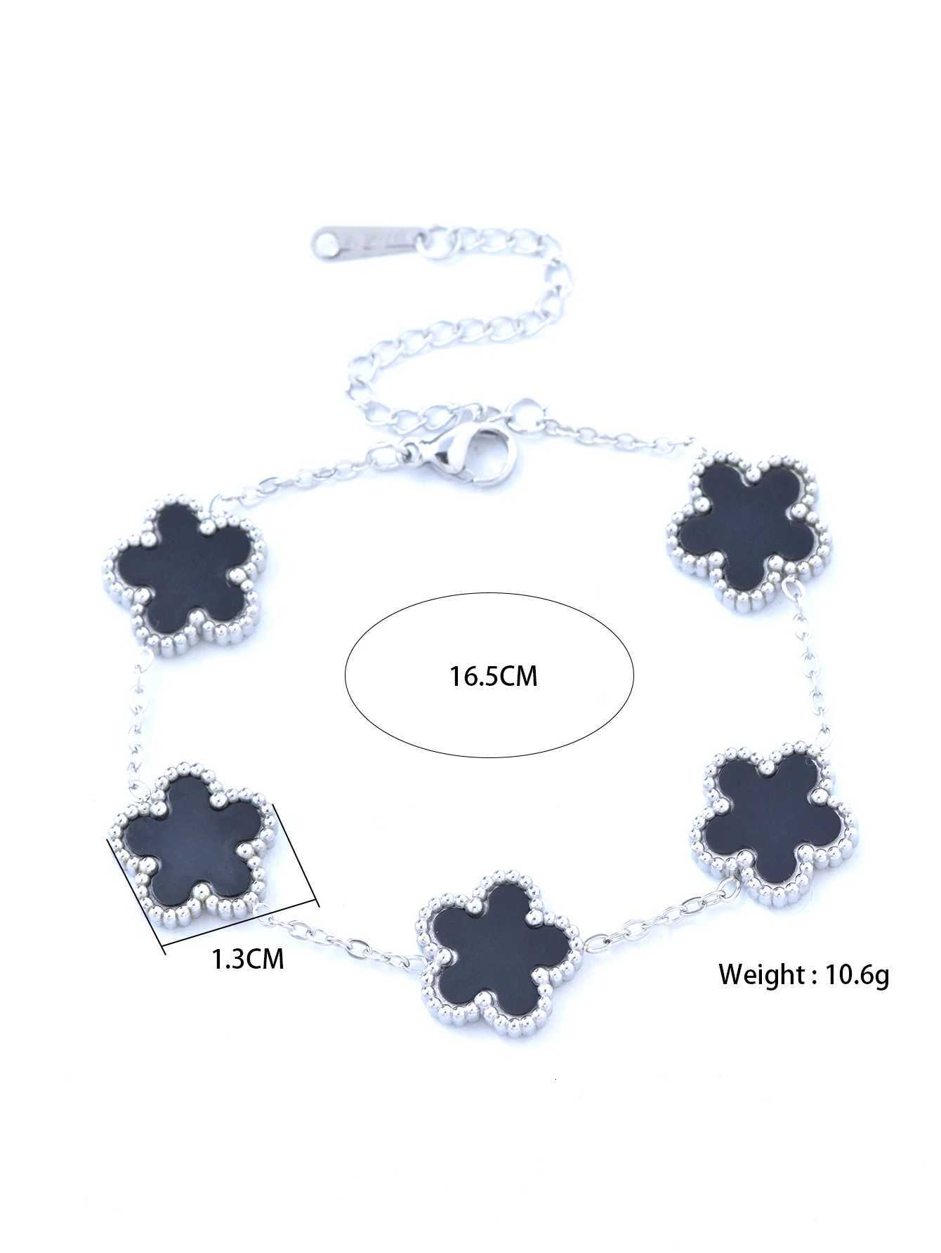 luxury Light Luxury Lucky Stainless Steel Five Flower for Womens Daily Commuter Accessories Jewelry M251213