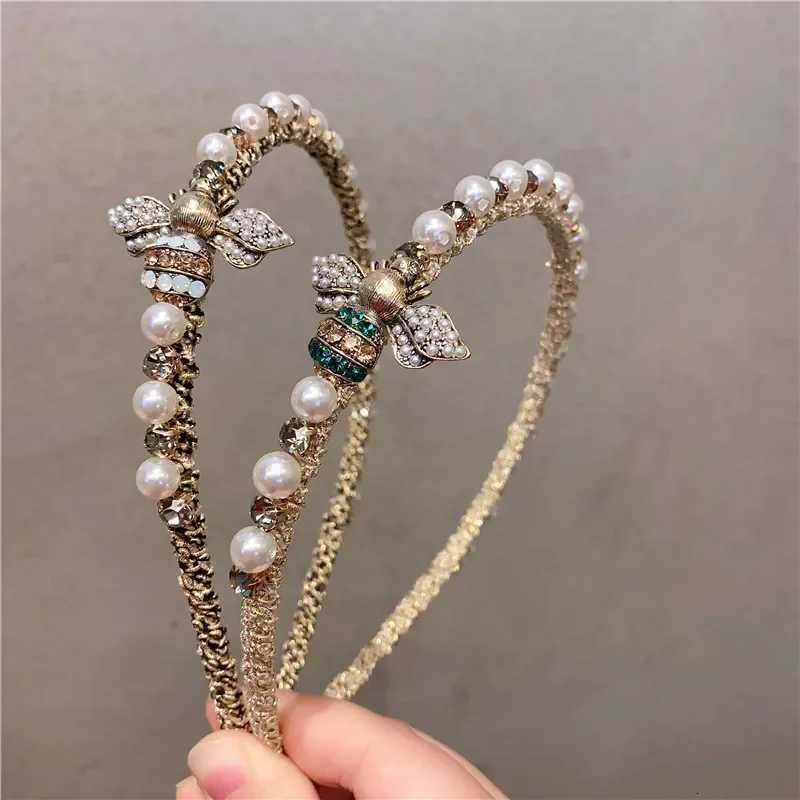Cute Bee band Hair Hoop Pearl Designer Haiands for Wen Girls Crystal Rhinestone Band Casual Bridal Hair Accories Y251213