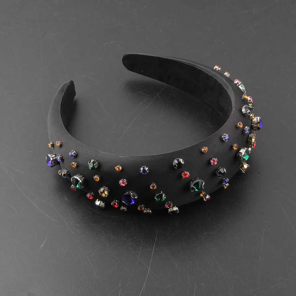 New Rhinestone band Green Crystal Haiand Baroque Luxury Hoop Bands For Wen Wedding Hair Accories 1014 Y251213