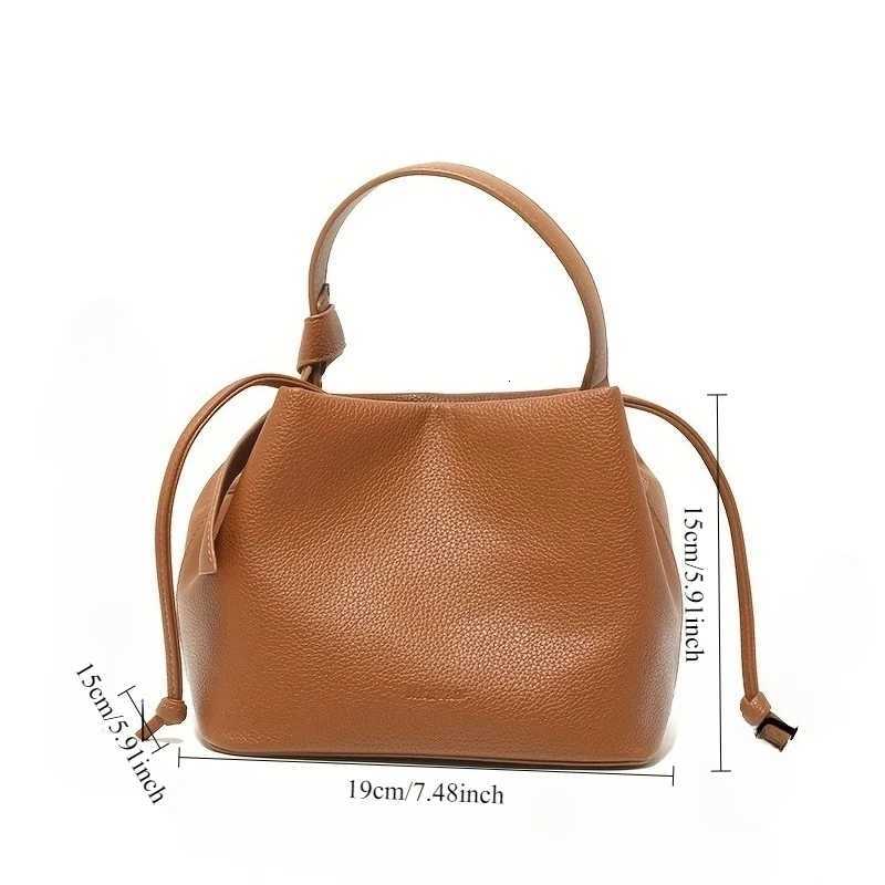 Fashion Womens Handbag Elegant Solid Color Shoulder Bag Suitable for Daily Use Leather Commuting Versatile Crossbody BagsT251213