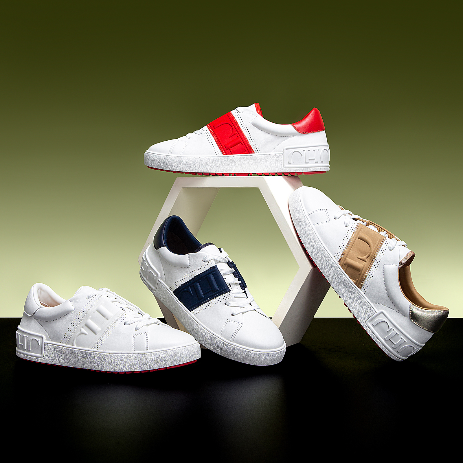 CHCH Women Casual Shoes White Flat Board Shoess Balance Technology Press Insole Comfort Sneakers Luxury Brand 2025 New