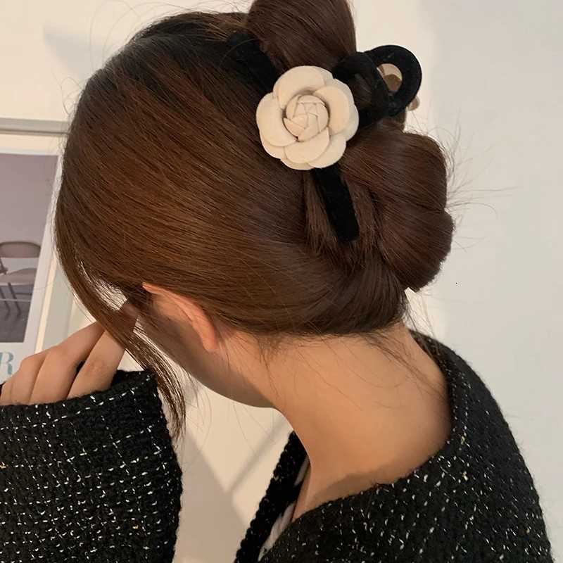 Autumn new flocking flower hairpin fashion and elegant ponytail clip Women Hair Grips Trend Heawear Ornament ACCESSORI FOR GIRL Y251213