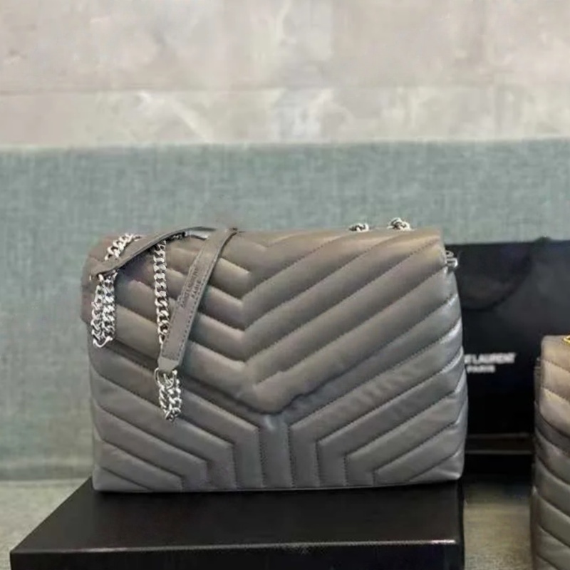 Luxury Designer Women Handbags 31cm Shoulder Bag Large Leather Tote Bag Gold Silver Hardware Chain Messenger Bag Elegant Style