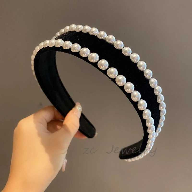 Wen Vintage Black Veet Pearls Haiand with Teeth Anti Slip Adt Hair Clip Wide Edge band Girls New Hair Accory Y251213