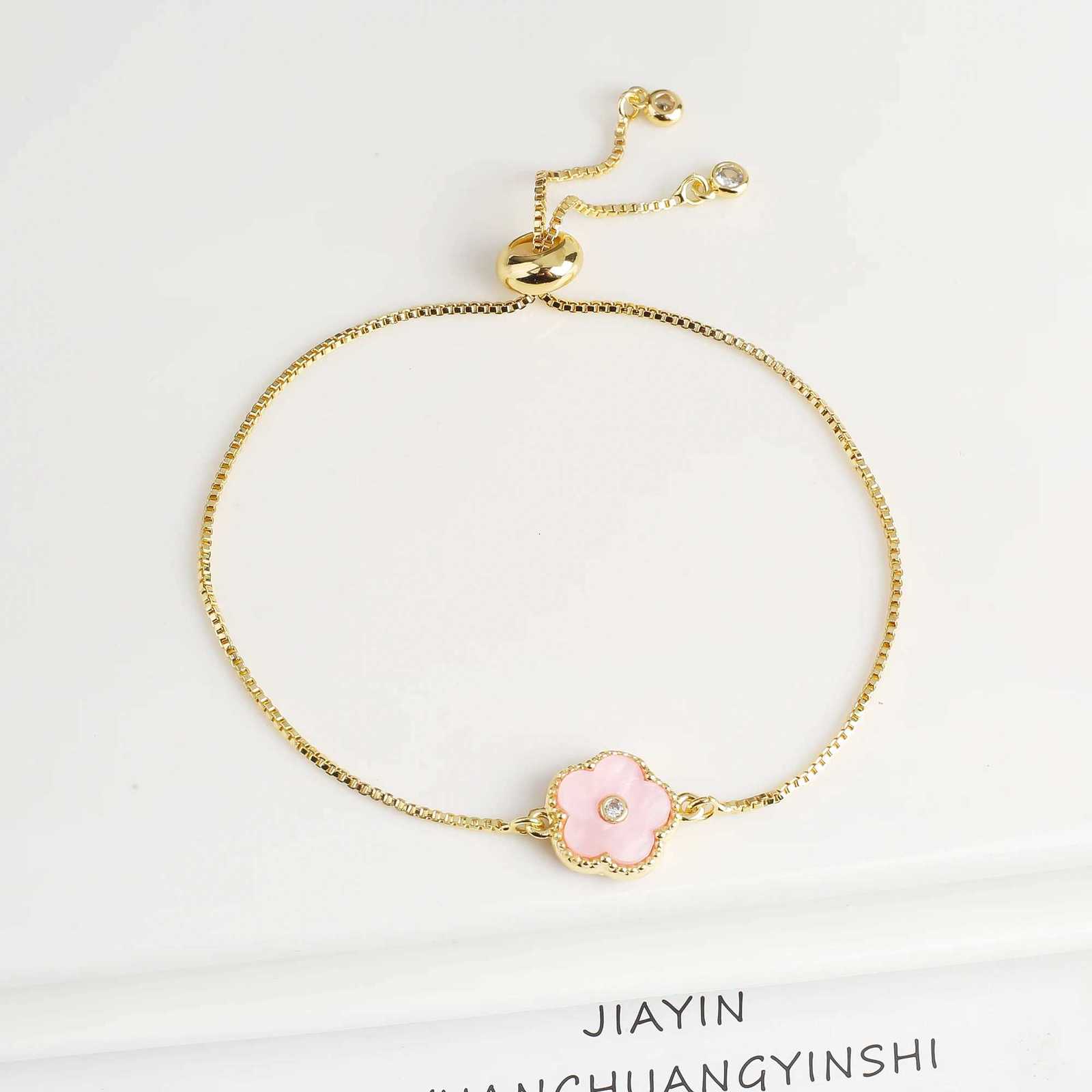 Adjustable Gold Plated Five Flower Charms Ladies Simple for Woman Classic Party Brand Jewelry Daily Wear M251213