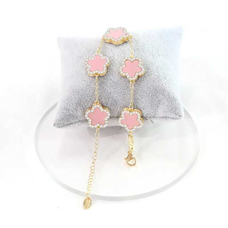 Lucky Five Flower Copper Zircon For Woman Luxury Double-Sided Plum Blossoms Adjustable Charm Chain Party Jewelry M251213