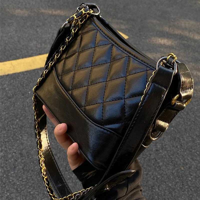 New Trendy High-End Black Single Shoulder Crossbody Chain Hobo Bag for WomenT251213