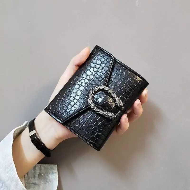 Dark coffee matte odile pattern exquisite metal buckle cpact wallet Y251213