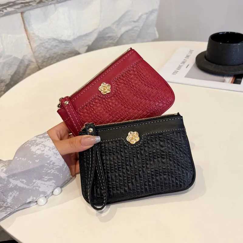 Wens Wristlet Wallet Small Card Holder Coin Purse with Wrist Strap Short Cpact Wallet for Cards C Y251213
