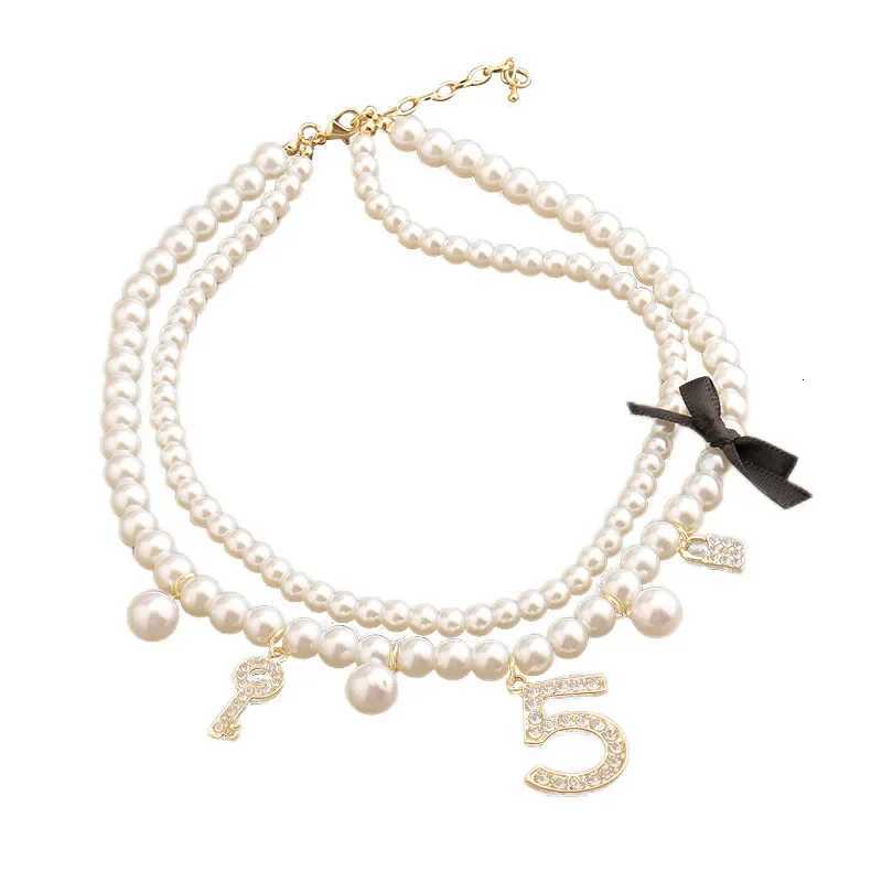 Luxury Brand Pearl Necklace for Women Multiple Layers Fashionable 5 Crystal Collarbone Chain Necklaces Wholesale Y251213