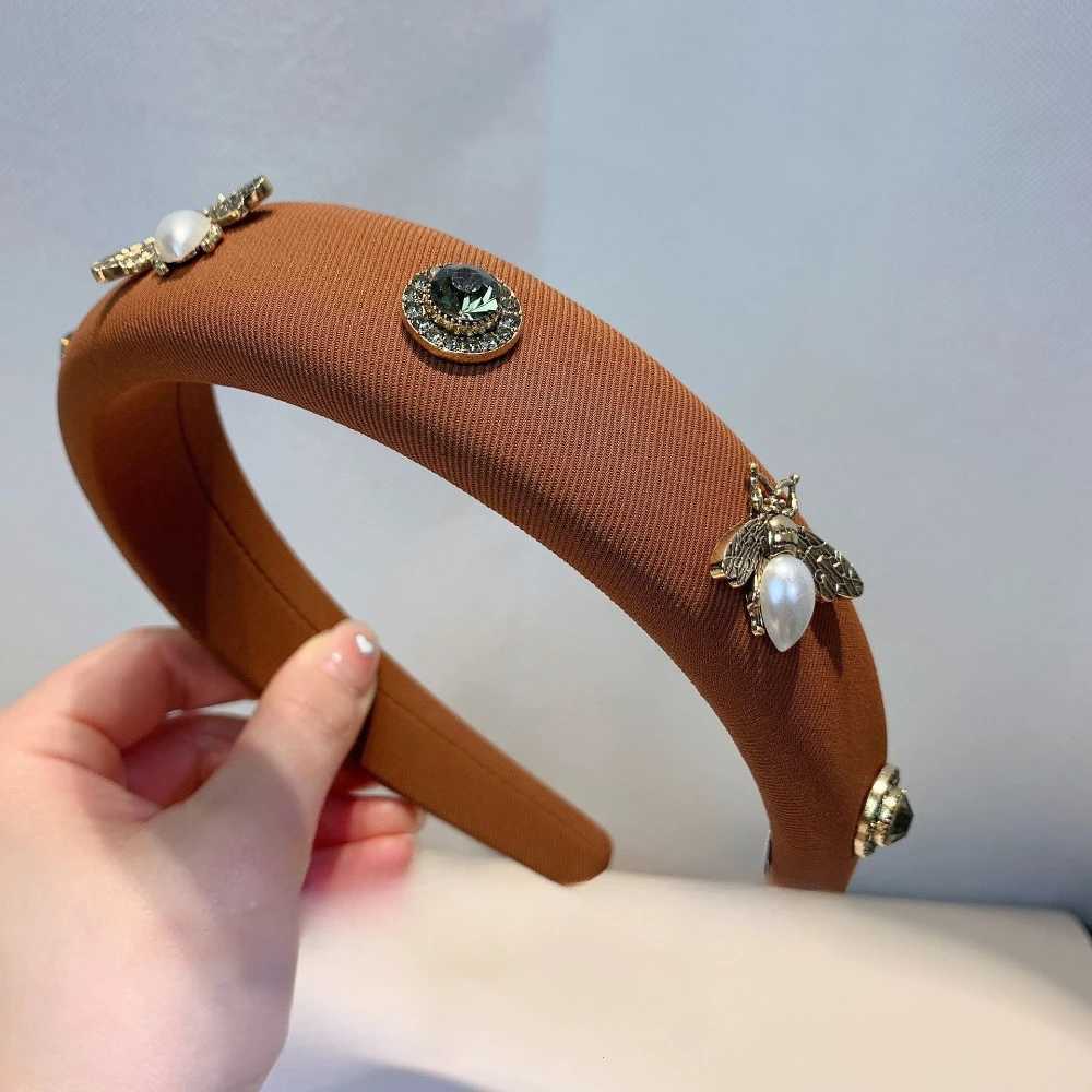 New Elegant Rhinestone Bee Haiand Fashion piece Hair Hoop Party Heaear Korean Hair Accories for Wen Y251213