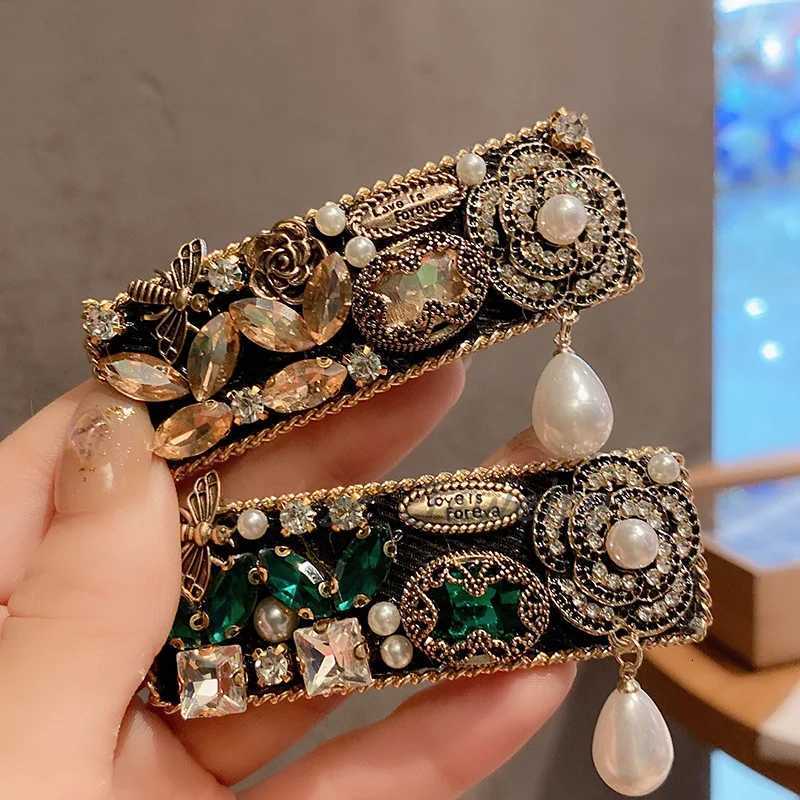 Vintage Hair Clip Green Fashion flower Clip Hair Jewelry Korean Hairpins Hair accessory Y251213