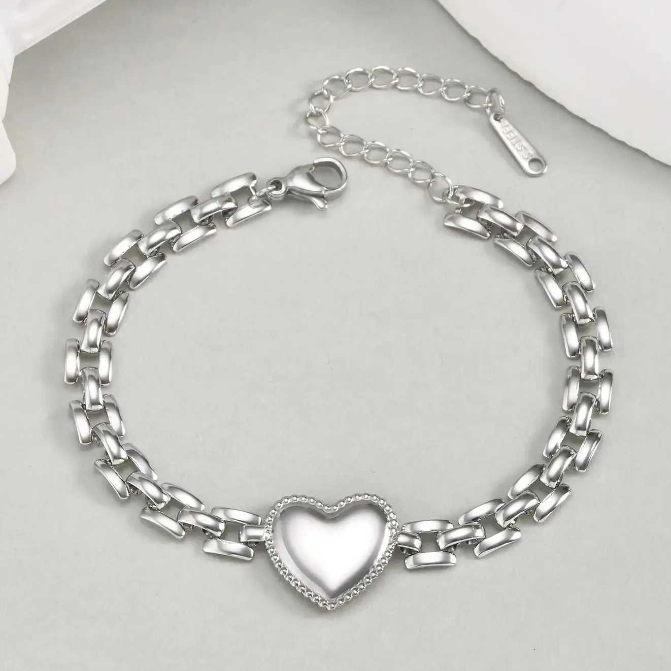 Valentines Day Heart for Women StainlESS Steel StrAP Chain Jewelry Gift for Wife Girlfriend M251213