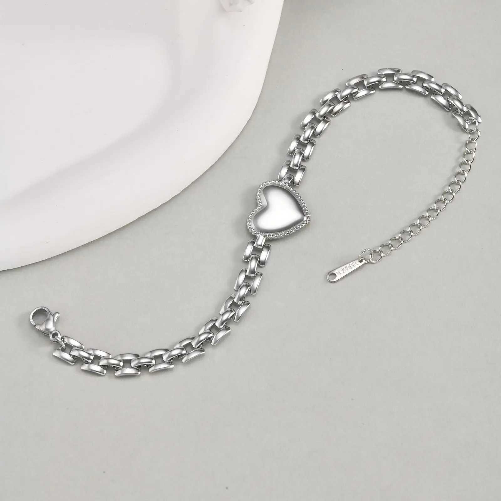 Valentines Day Heart for Women StainlESS Steel StrAP Chain Jewelry Gift for Wife Girlfriend M251213