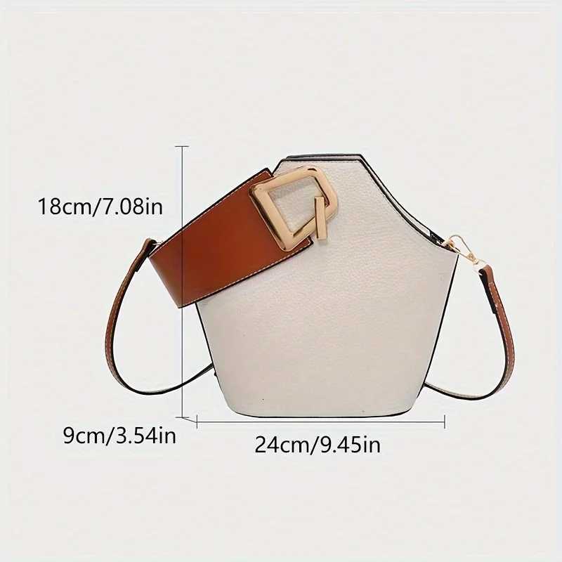 French-Inspired Elegant Beige Bucket Bag Large Capacity Golden Lock Adjustable Strap Perfect for Work Travel Daily UseT251213
