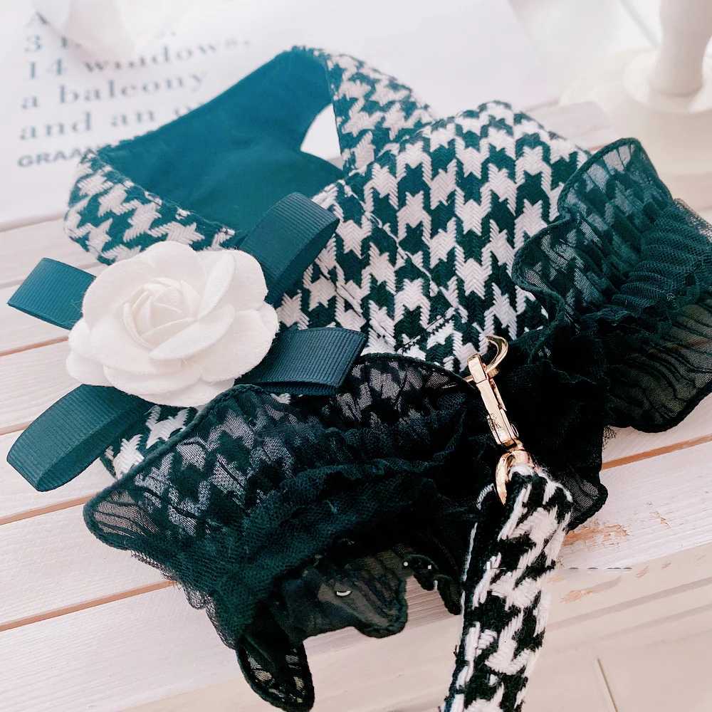 Luxury Lady Pet Harness Vest Dress Lead Set With Tutu Lace Skirt Out Party Wedding Dog Small Puppy Collar Costume Chihuahua Pugs M251213