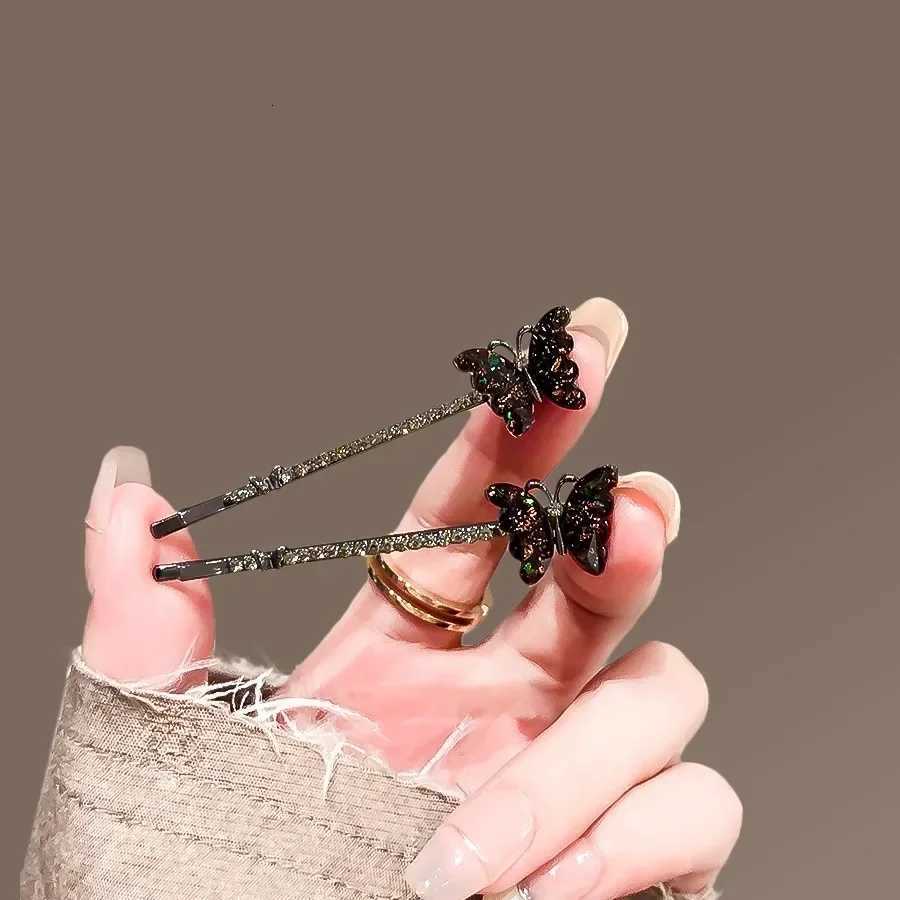 2Pcs/set Super Fairy Rhinestone Butterfly Hairpins Cute and Sweet Womens Bangs Side Clip Korean Style Hair Clip Headdress Y251213