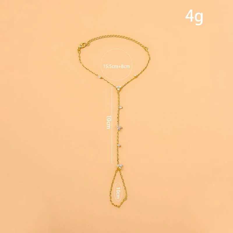Luxury Metal Crystal Chain Finger for Women Simple Gold Color Zircon Geometric Hand Chain Wedding Jewelry Gift M251213