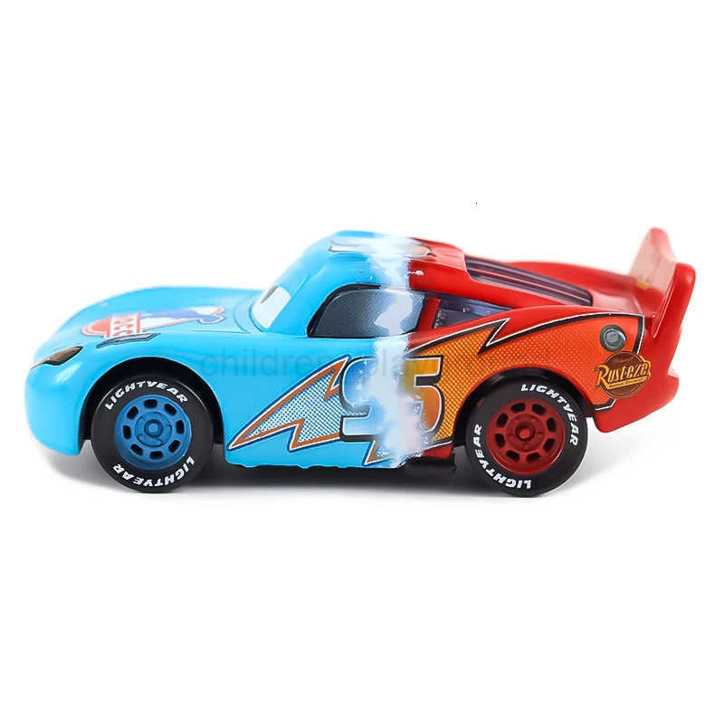 Disney Cars 3 Pixar Cars Cartoon Two-color Racing Metal Diecast Toy Car 155 Lightning McQueen Birthday Present Boy Kids Toys H251213