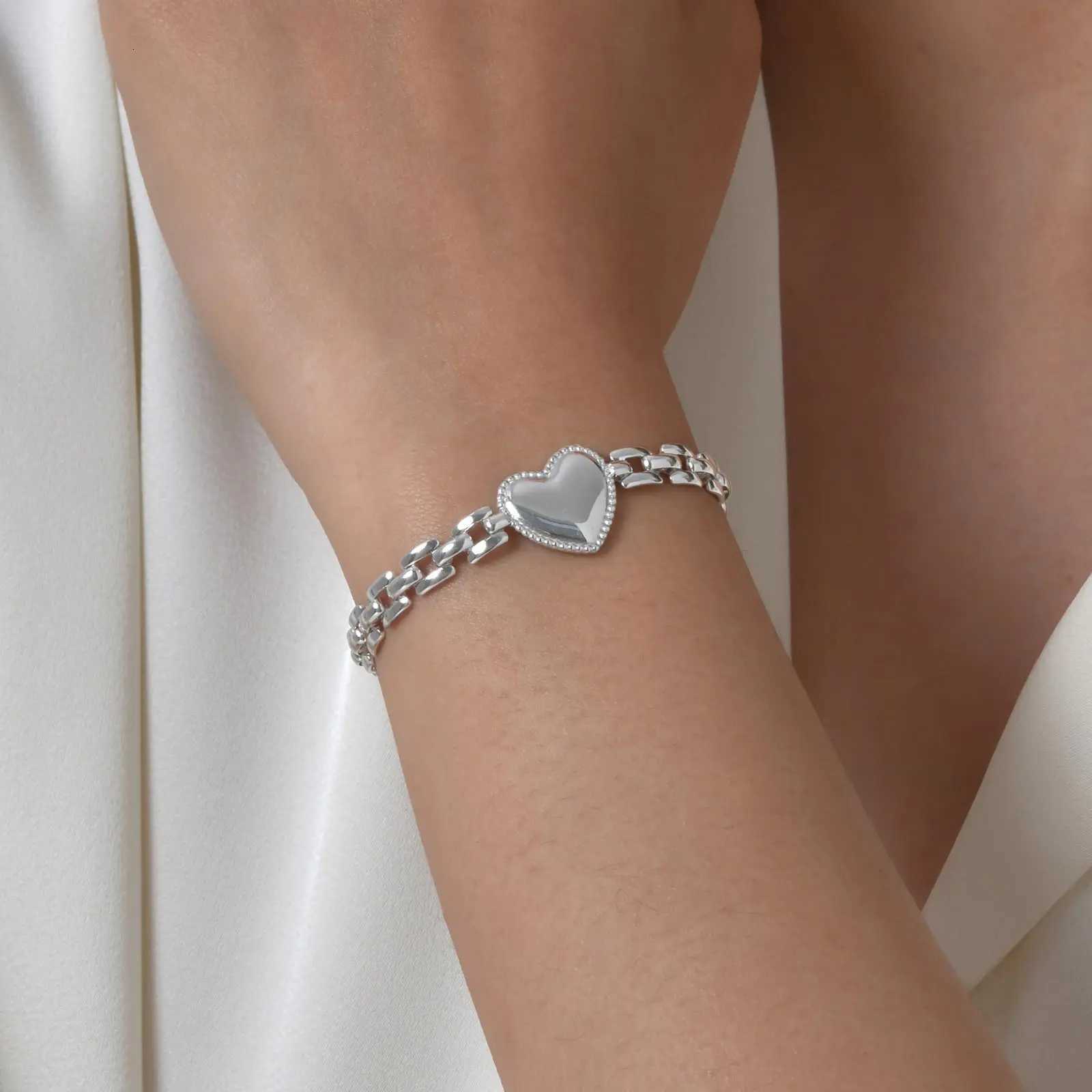 Valentines Day Heart for Women StainlESS Steel StrAP Chain Jewelry Gift for Wife Girlfriend M251213