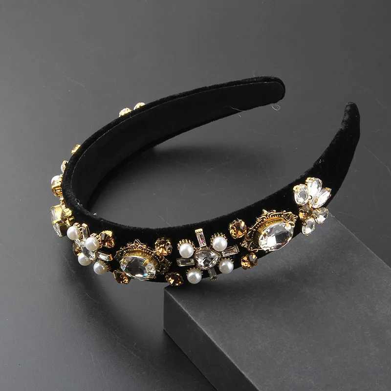 Heaear New Fashion Flannelette Inlaid Rhinestone Pearl Baroque Hair Band Ladies Walk Beautif Wen Hair Accories 892 Y251213