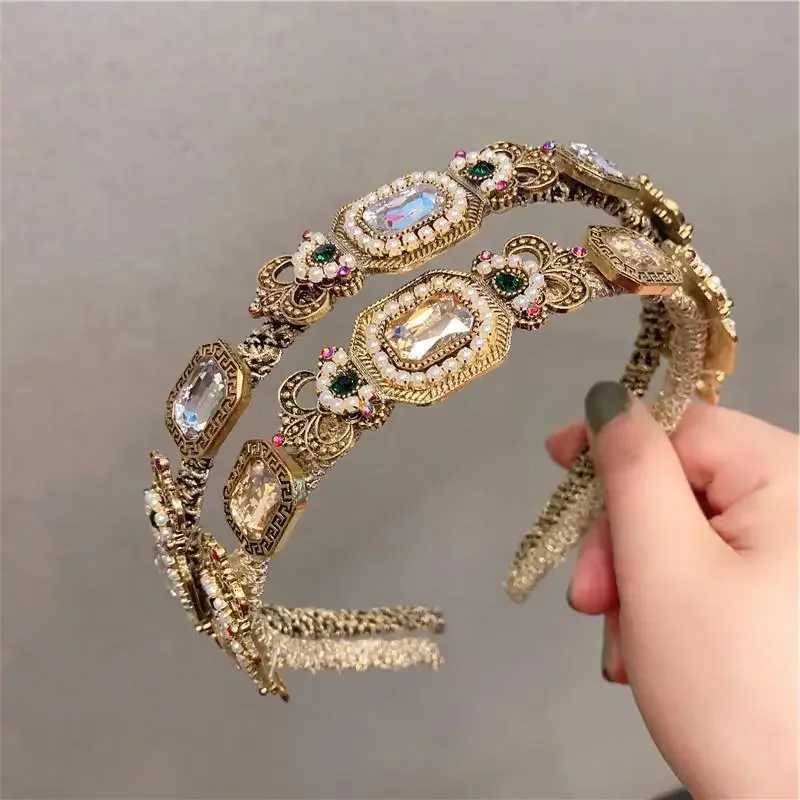 Baroque Fashion Haiand Crystal Stone Hair Hoop bands Designer Haiand Girls Hair Accories for Wen Y251213