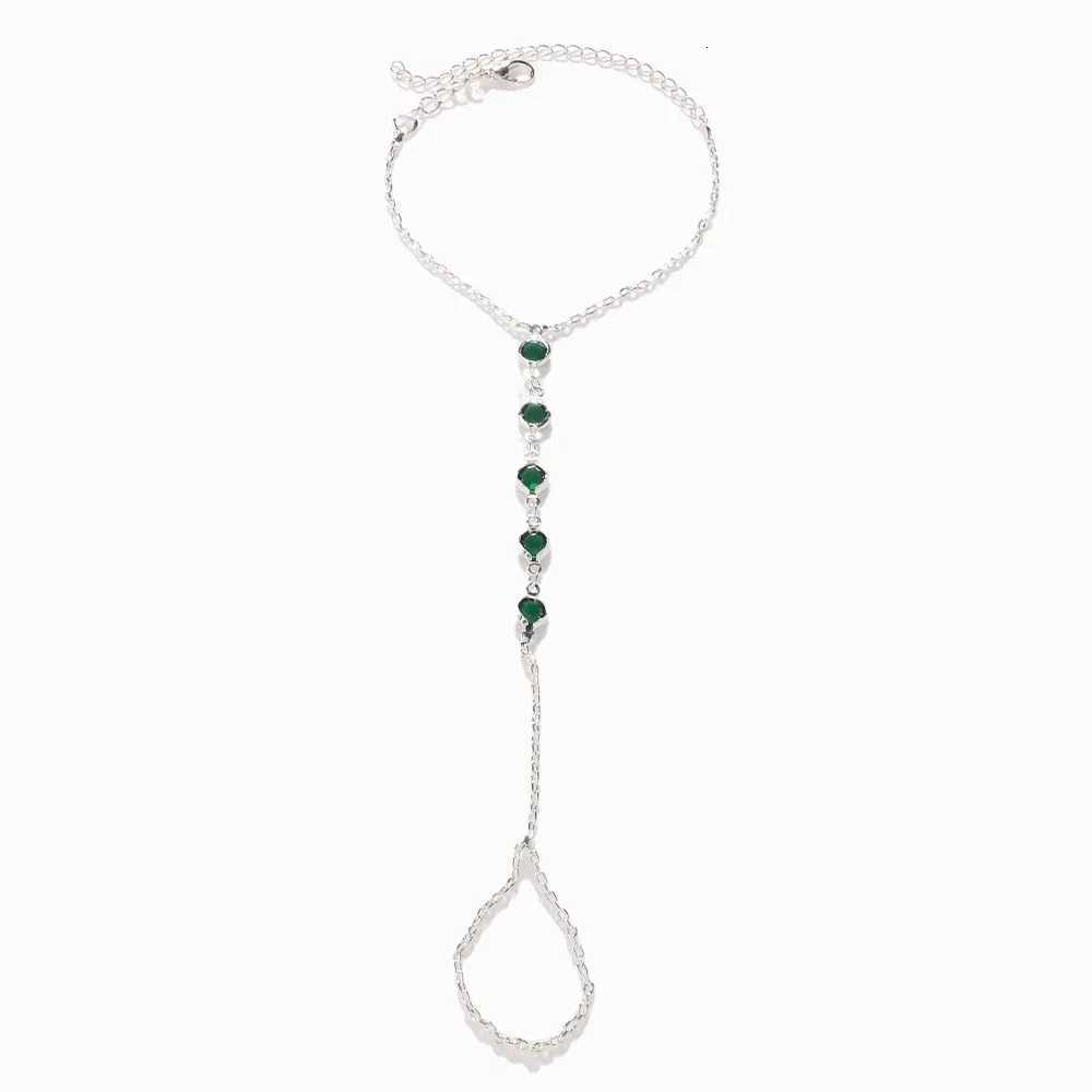 Trendy Stainless Steel Hand Chain for Women Fashion Zircon Beads Link Ring Waterproof Jewelry Wholesa M251213