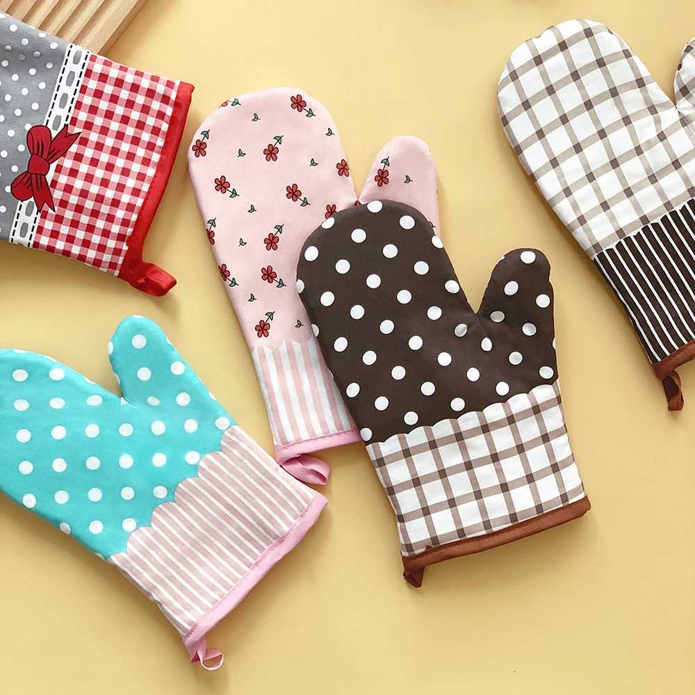 2 pieces of microwave oven gloves anti scalding anti steam and heat-insating gloves non-toxic and environmentally friendly H251212