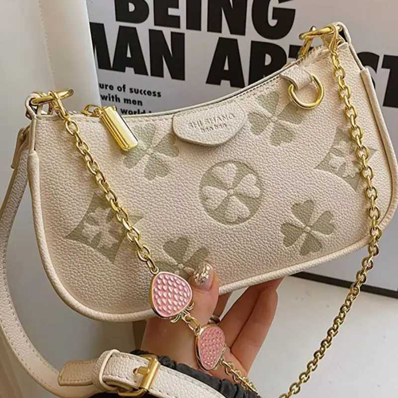 Womens 2025 New Arrival - Fashion Printed Small Clutch Versatile Crossbody Trendy Premium Light Luxury VibeT251213
