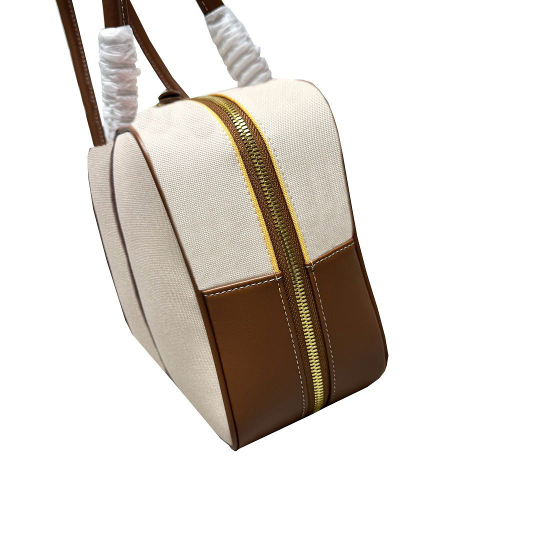 Designer handbag Makeup bag canvas briefcase Ladies fashion bag length 35cm height 20cm width 10cm
