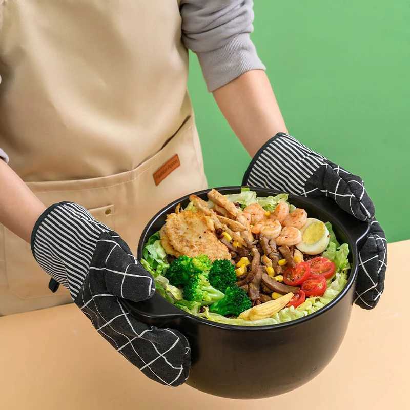 NXI Household Microwave Mitts Anti-scald Heat Resistant Insation Oven Gloves Barbecue Stove Oven Mitts Kitchen Utensil H251212