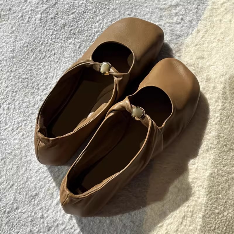 Elegant Ballet Shoes Free Shipping Spring New Design Retro Wrinkle Square Toe Flat Womens Shoes One Strap Soft Sole Mary Jane Shoes