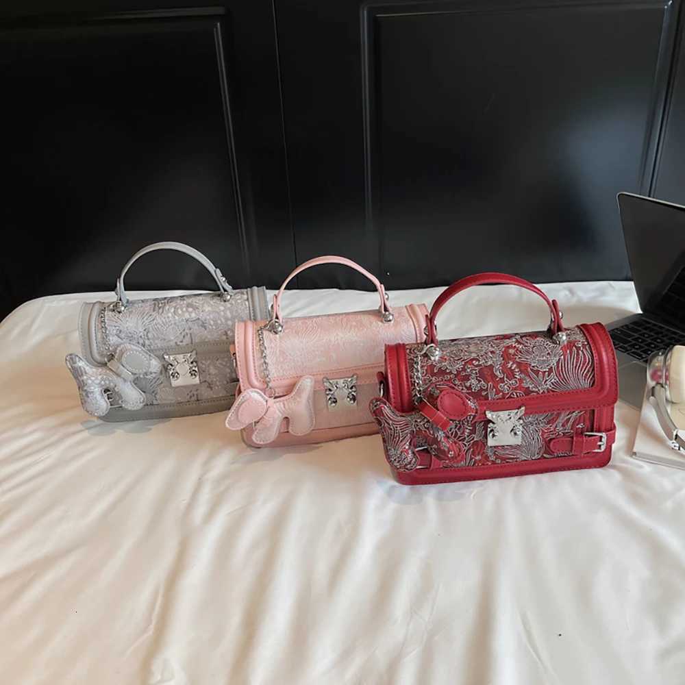 Luxury Exquisite Flloral Handbags Women Commuting Single Shoulder Bags 2025 New Versatile Shopping Small Square Crossbody BagT251213