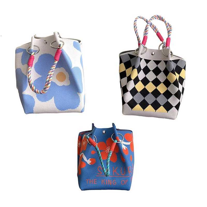 Womens Butterfly Knitted Bucket Bag Fashion Handbag Versatile Knitted Wrist Bag Shopping Handbag Cute HandbagT251213
