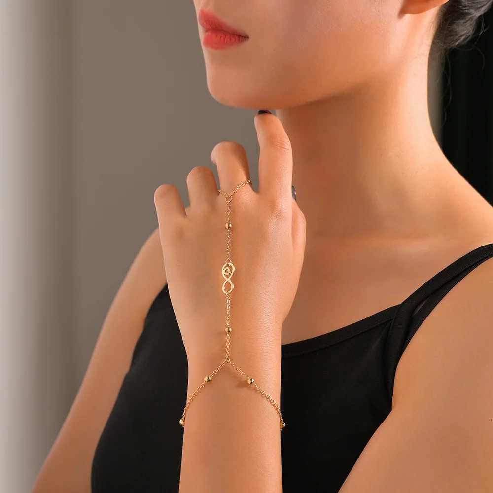 Minimalist Creativity Infinite Symbol Number 8 Womens Finger Chain Jewelry Gift Clothing Accessories M251213